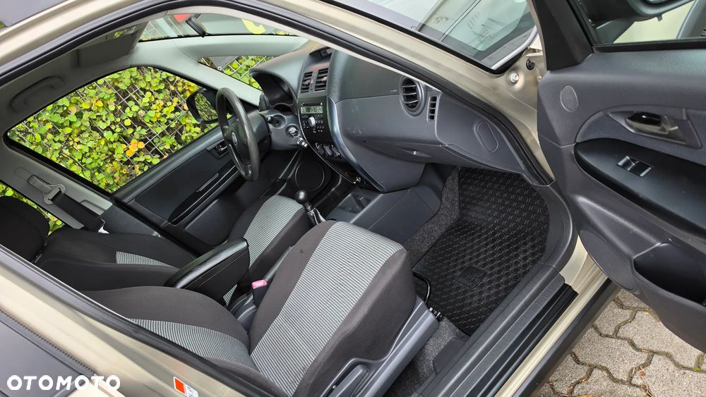 Fiat Sedici - 7