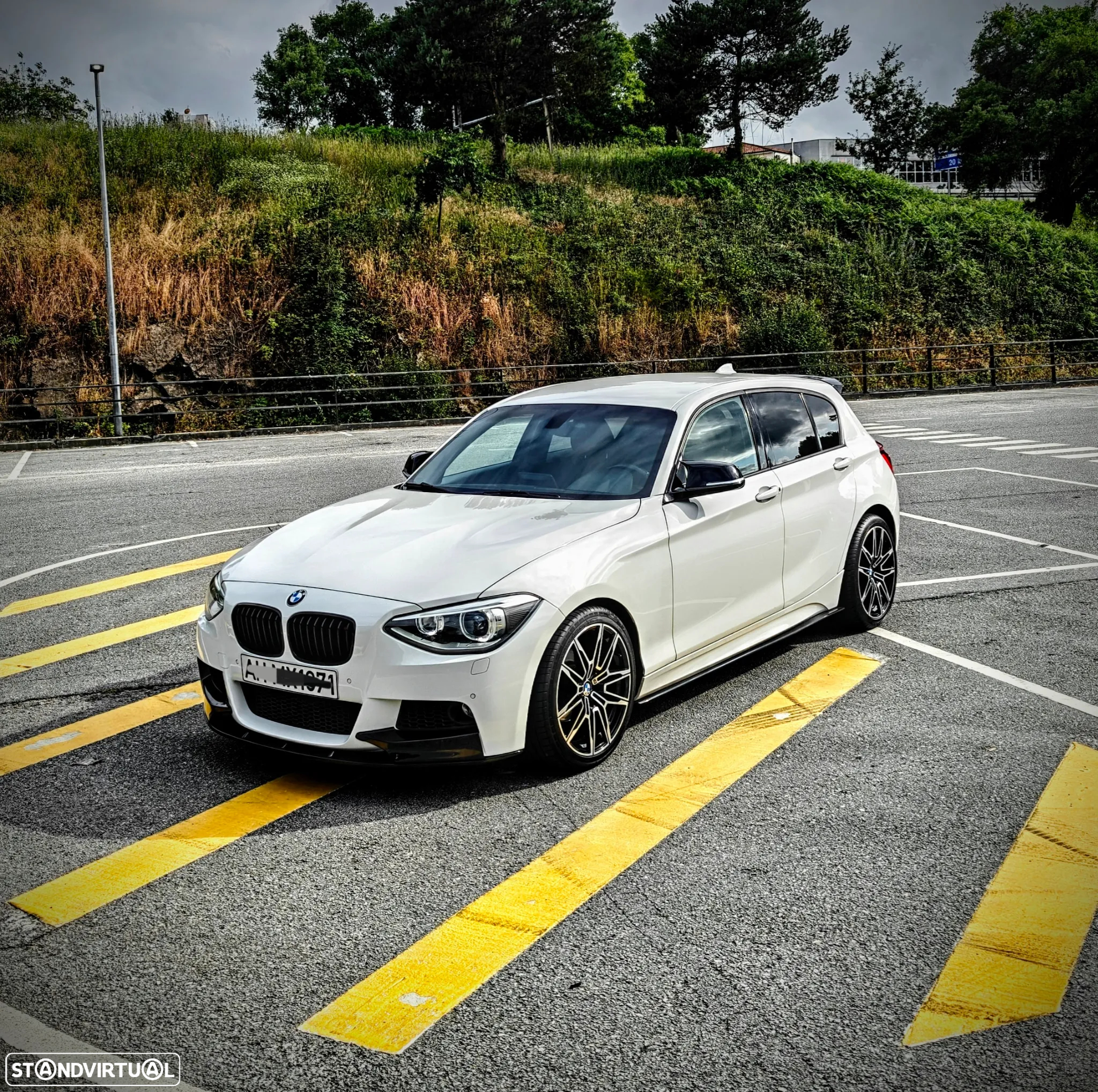 BMW 118 d Pack M - 23