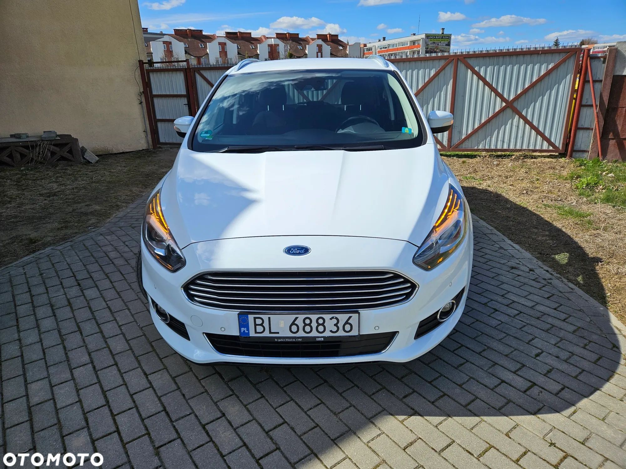 Ford S-Max 2.0 TDCi Titanium - 1