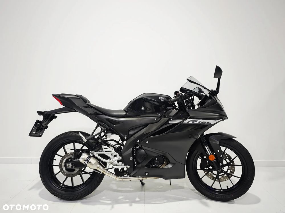 Yamaha YZF - 2