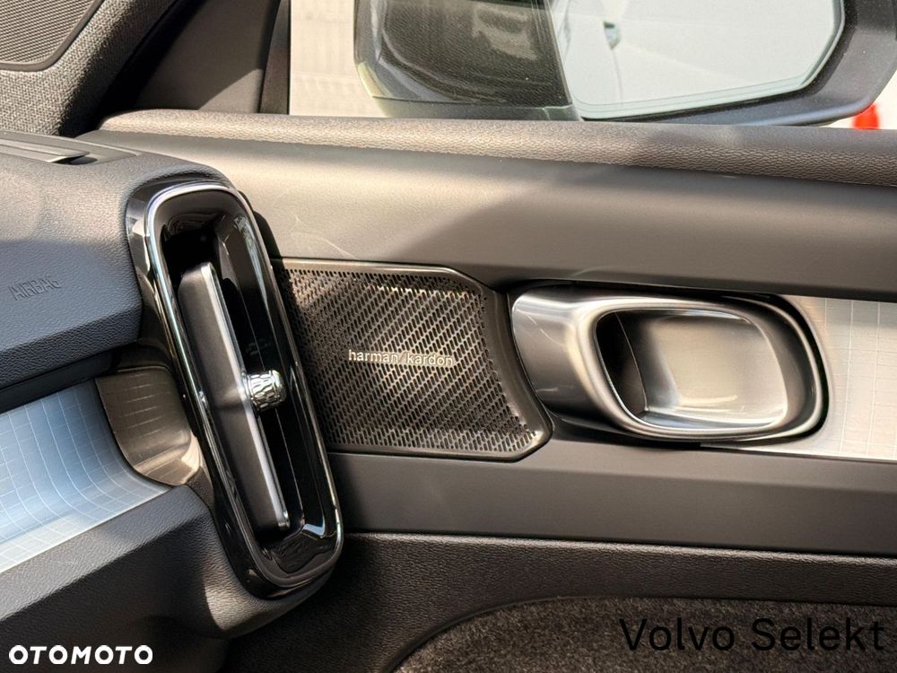 Volvo XC 40 - 19