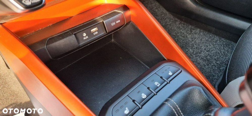 Kia Stonic - 25