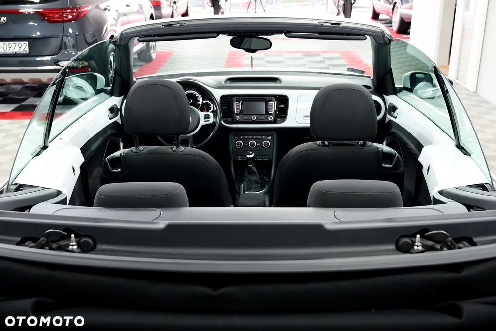 Volkswagen Beetle - 22