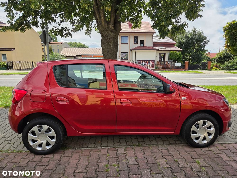 Dacia Sandero 1.2 16V 75 Essentiel - 2