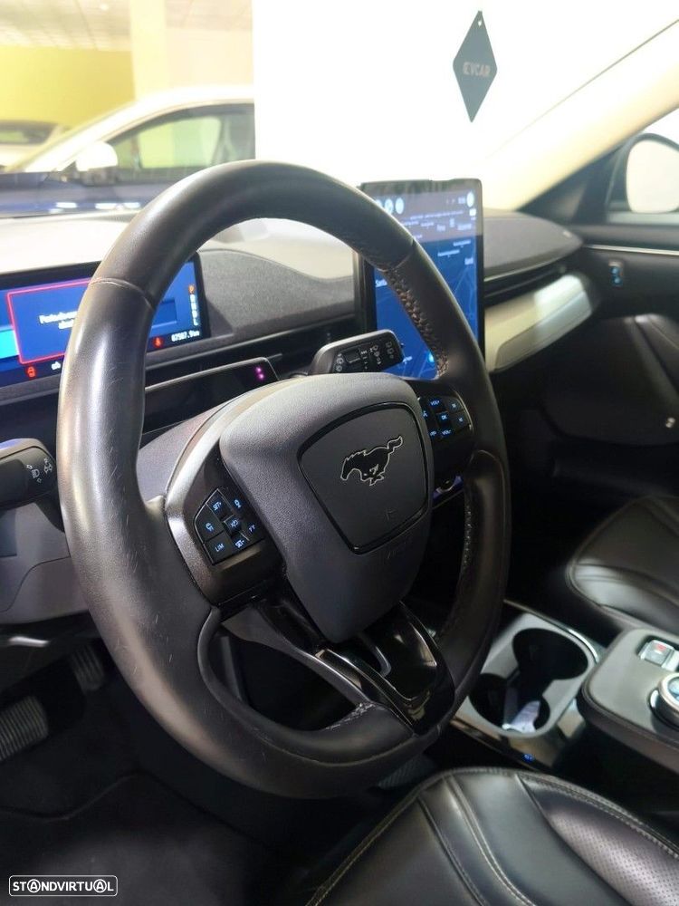 Ford Mustang Mach-E 98.7 kWh Premium - 24
