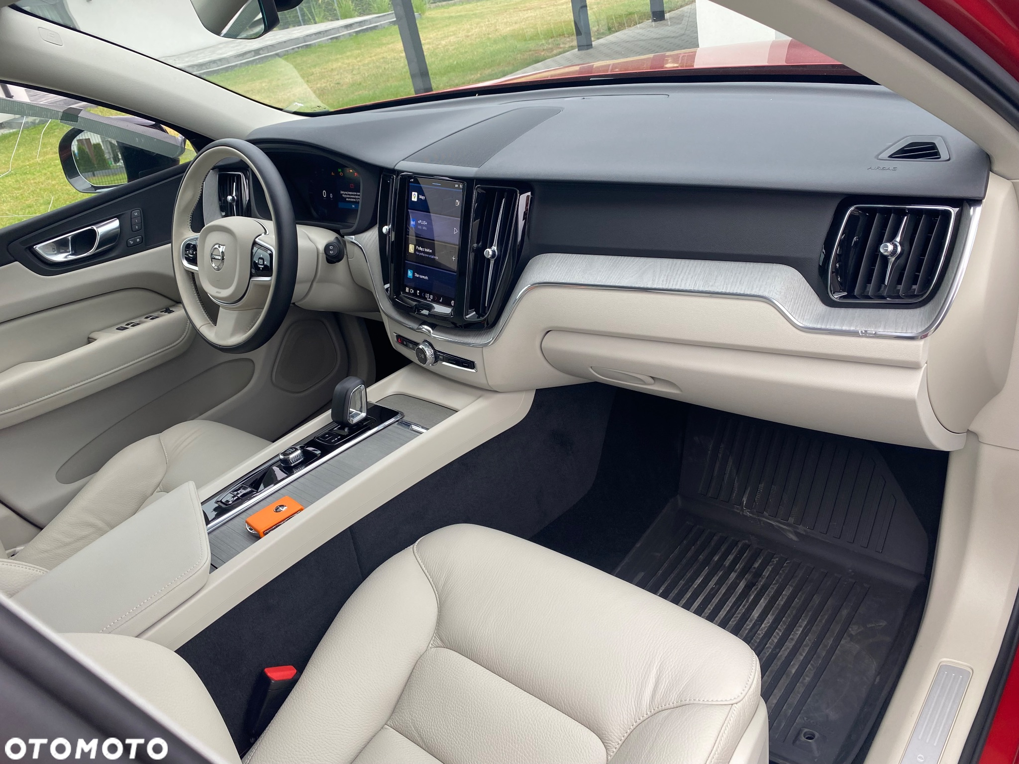 Volvo XC 60 T5 AWD Geartronic RDesign - 17