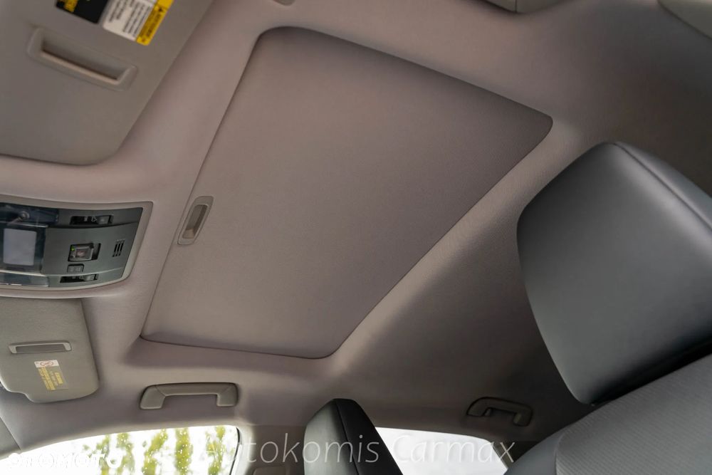 Lexus RX - 25
