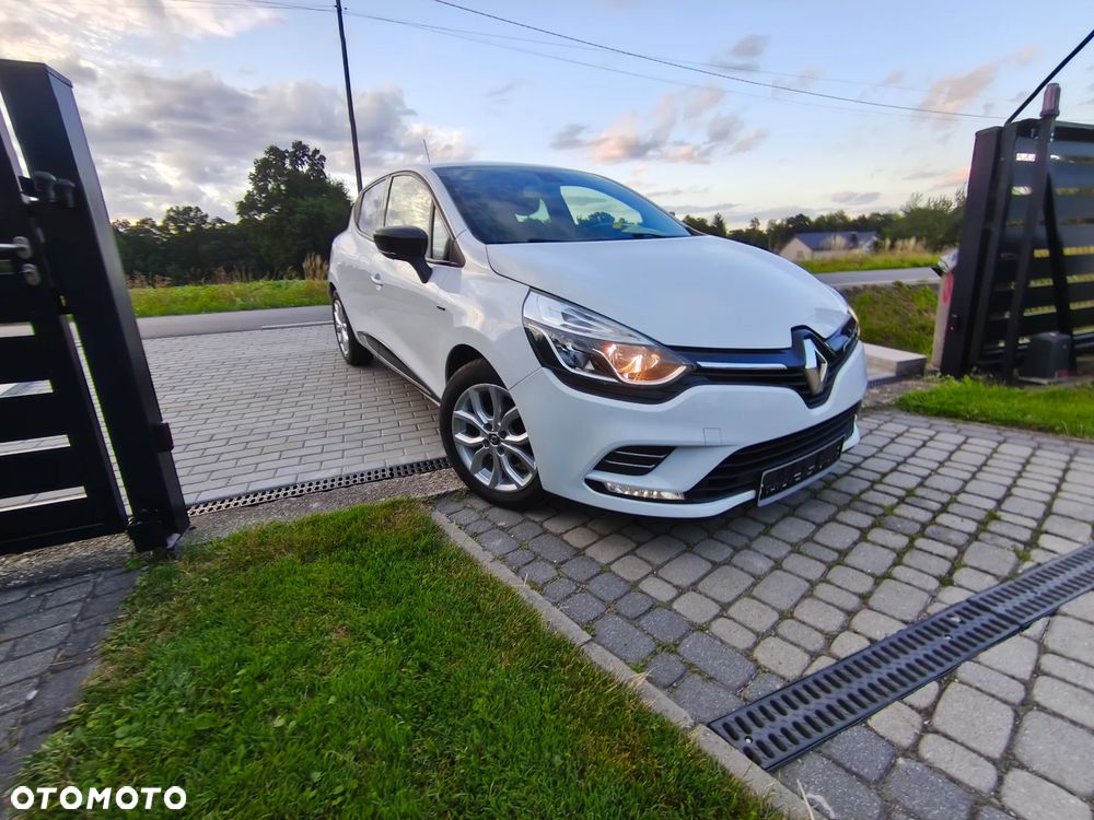 Renault Clio 1.2 16V Limited 2018 - 15