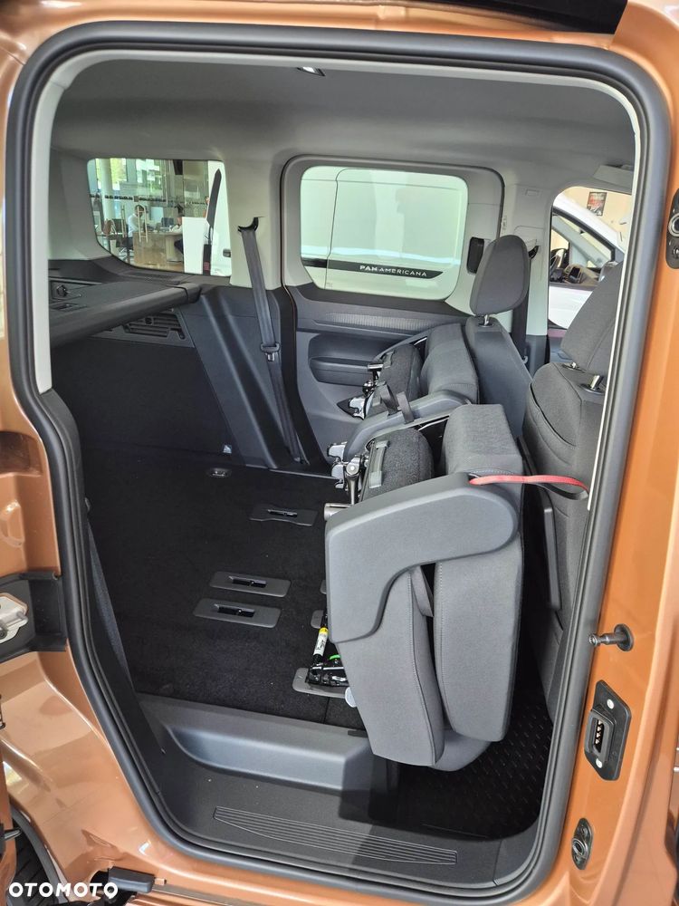 Volkswagen Caddy 2.0 TDI - 13