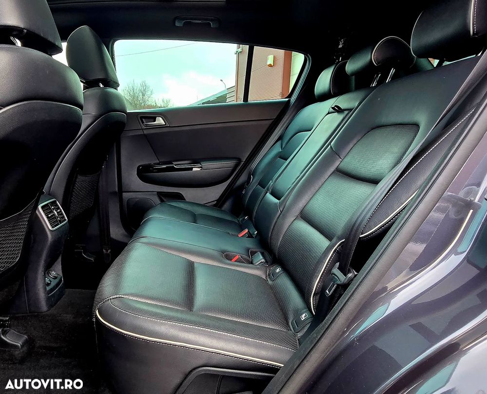 Kia Sportage 2.0 DSL HP 6AT 4x4 GT Line - 28