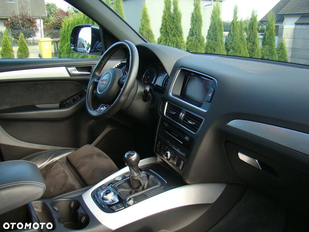 Audi Q5 2.0 TDI quattro sport - 36