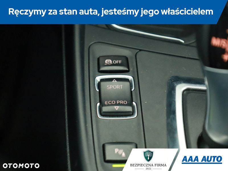 BMW Seria 1 - 17