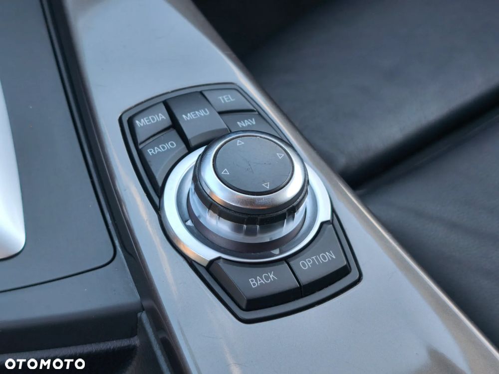 BMW Seria 3 320d Modern Line - 17