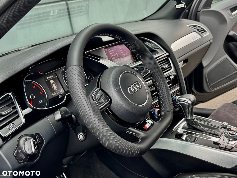 Audi A4 Avant 2.0 TDI DPF clean diesel quattro S tronic S line Sportpaket - 25