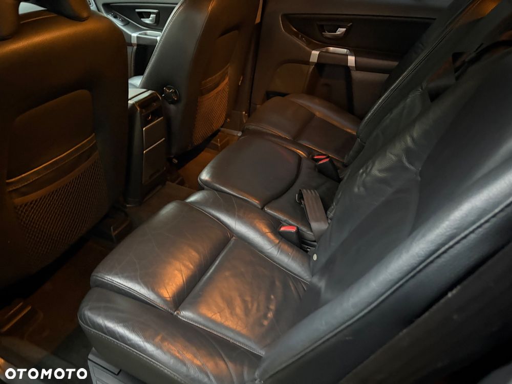 Volvo XC 90 D5 AWD Executive - 14