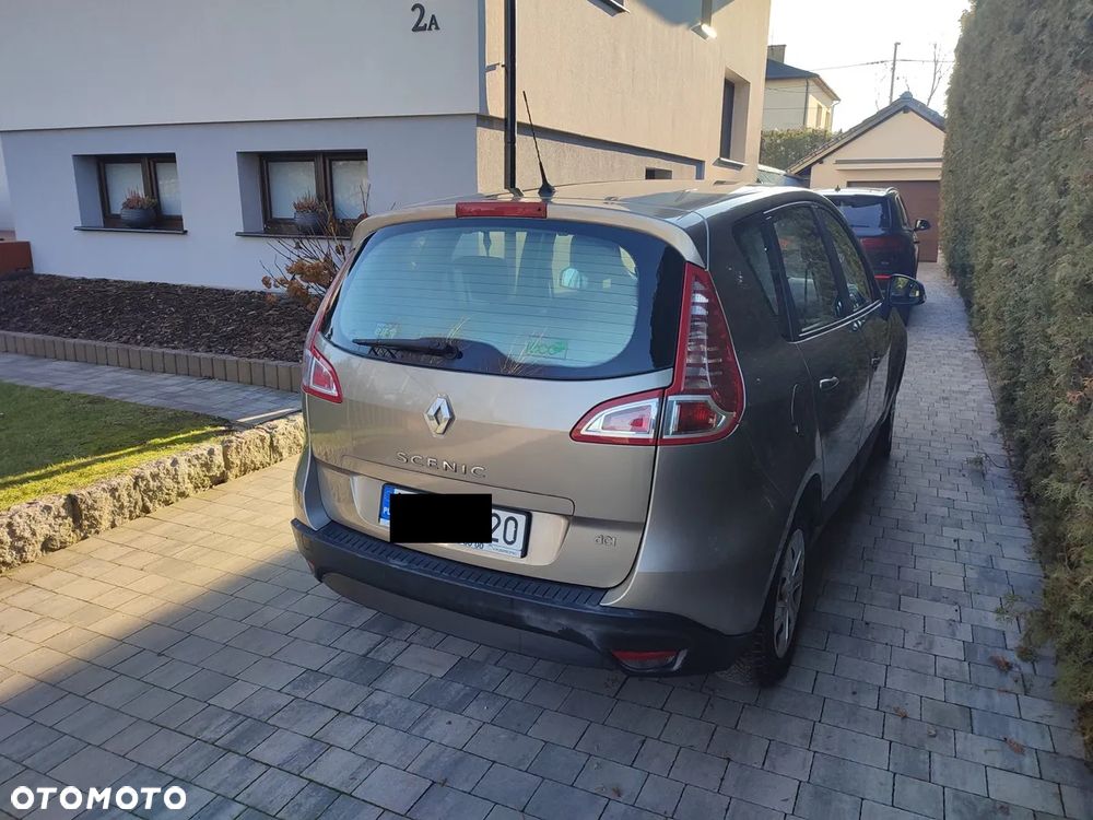 Renault Scenic - 2