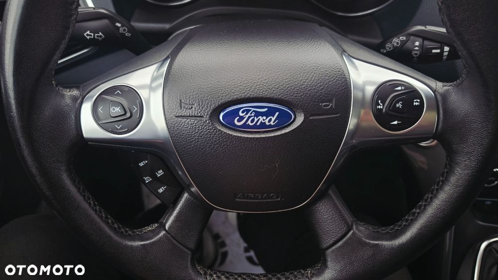 Ford Grand C-MAX - 17