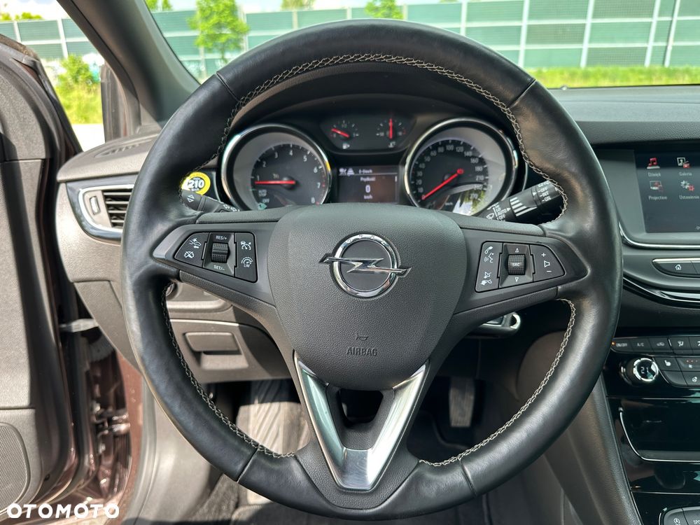 Opel Astra 1.6 Turbo Start/Stop Dynamic - 17
