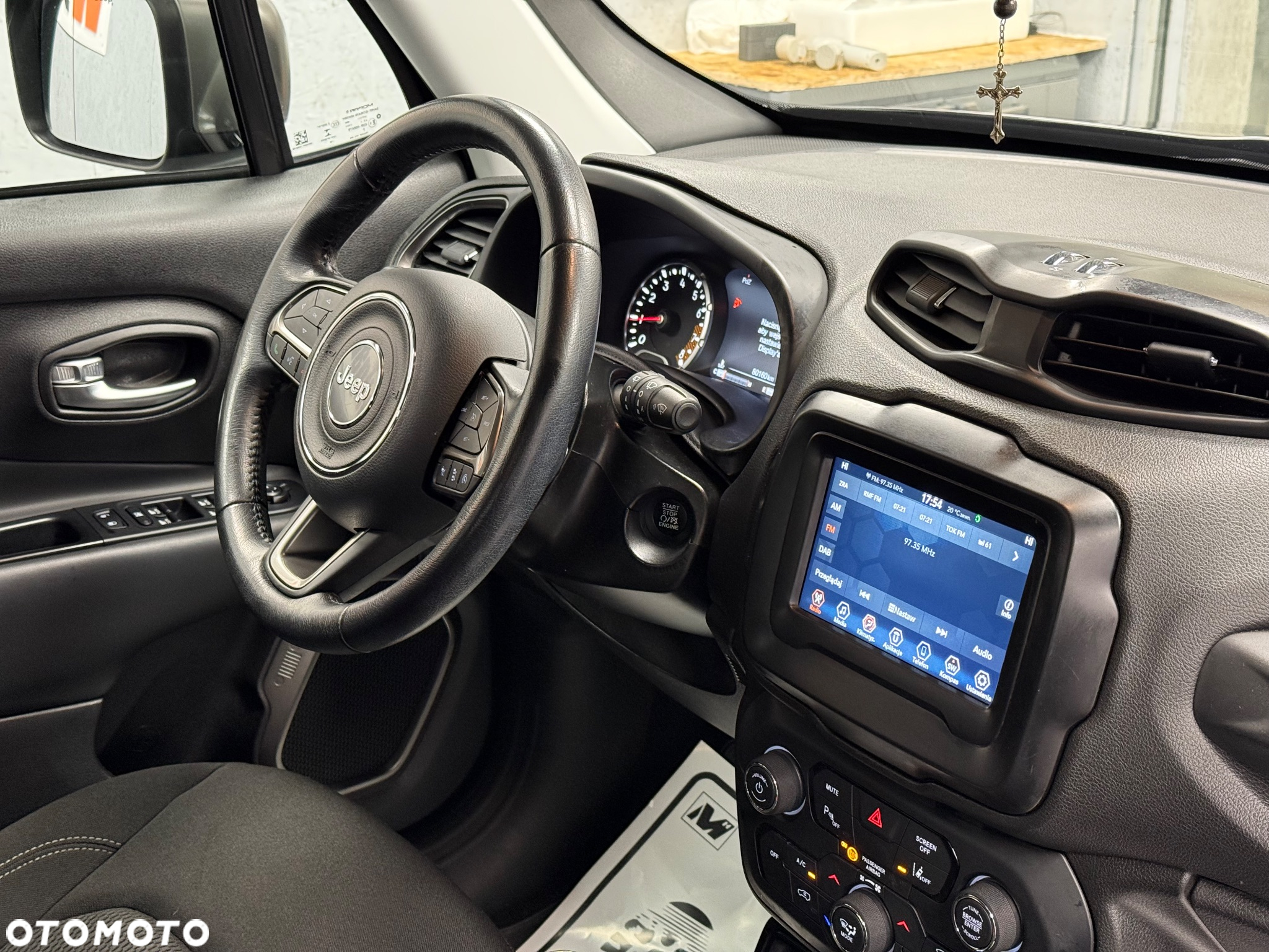 Jeep Renegade - 11