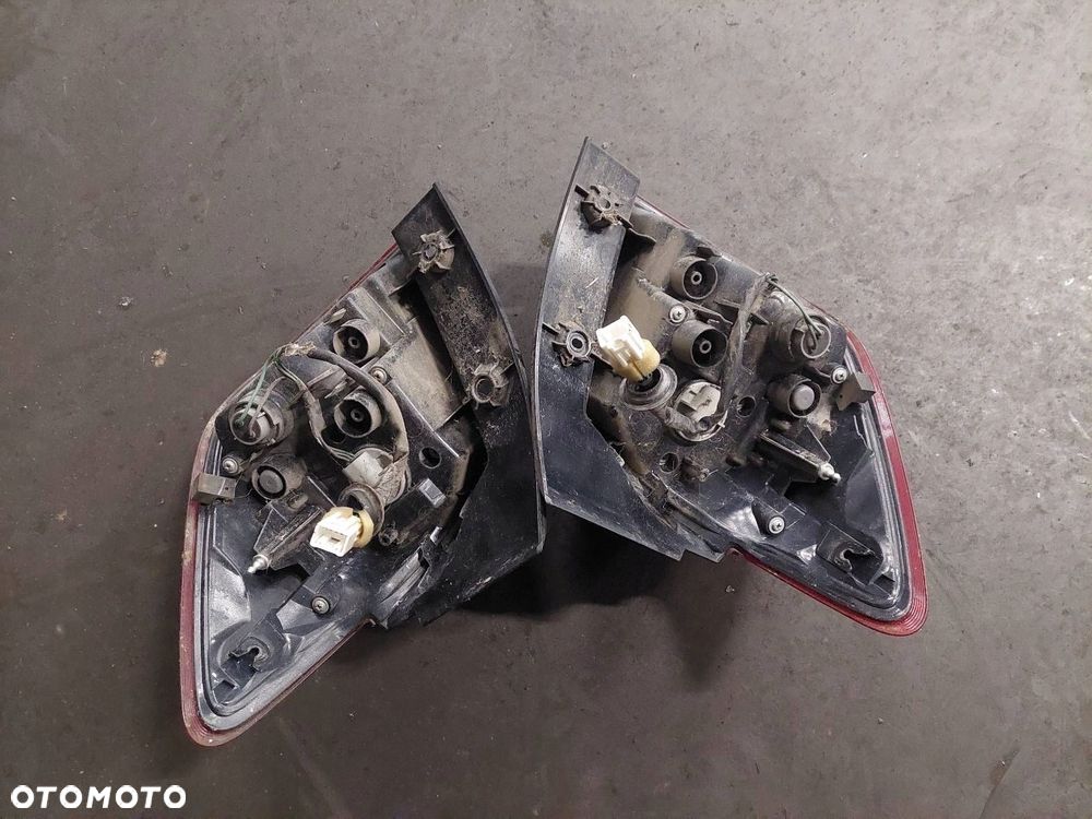 KOMPLETNY TYŁ KLAPA BAGAŻNIKA ZDERZAK TYŁ LAMPY MITSUBISHI ASX I A31A - 3