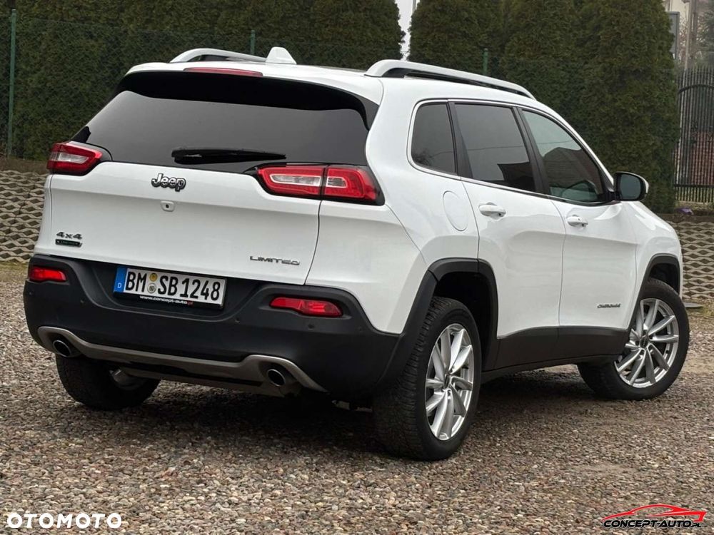 Jeep Cherokee - 14