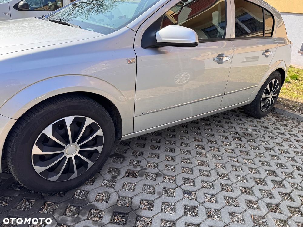 Opel Astra 1.6 - 5