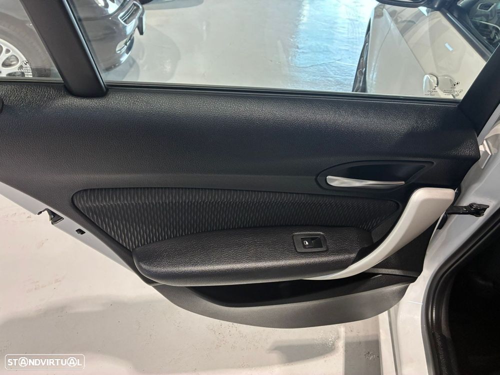 BMW 116 d Advantage - 25