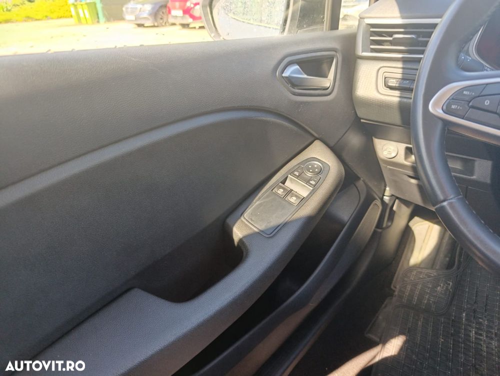 Renault Clio V 1.0 TCe 100 Equilibre - 20