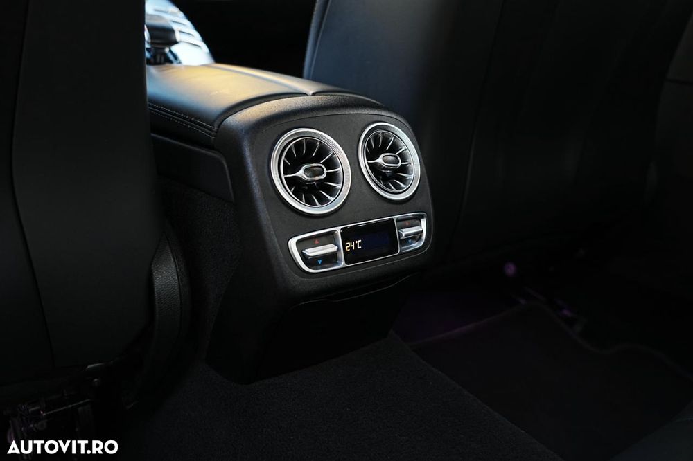 Mercedes-Benz AMG GT 4-door Coupe 63 4Matic Speedshift MCT 9G - 39