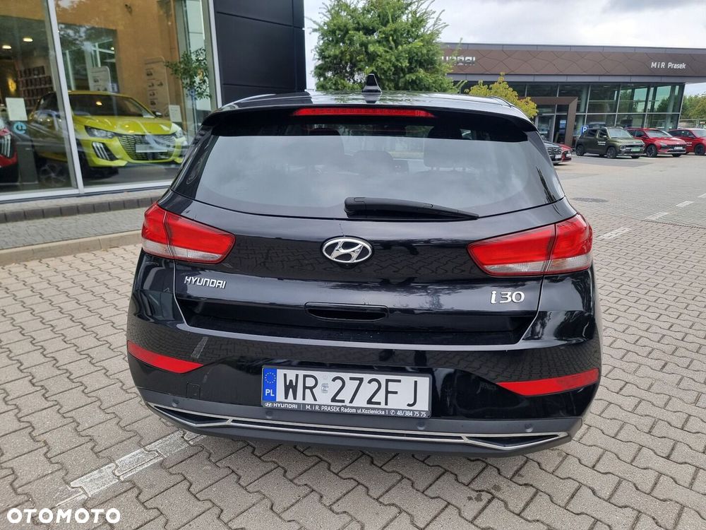 Hyundai i30 1.5 T-GDI 48V Smart - 14