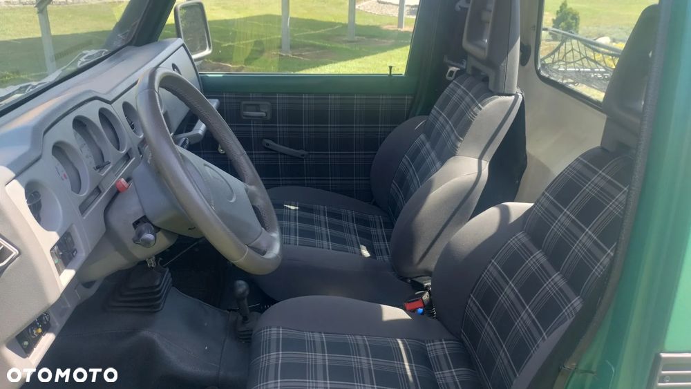 Suzuki Samurai 1.9 TD JX Canvas Top - 9
