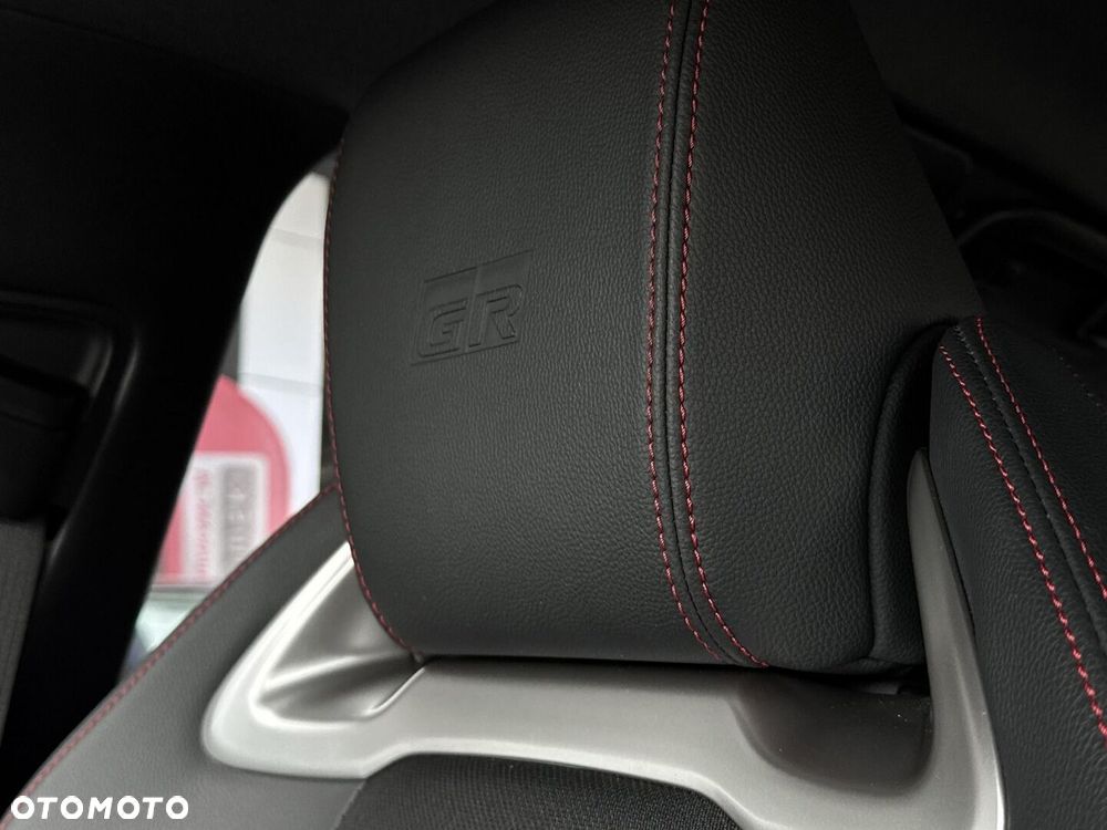 Toyota Corolla 1.8 Hybrid GR Sport - 15