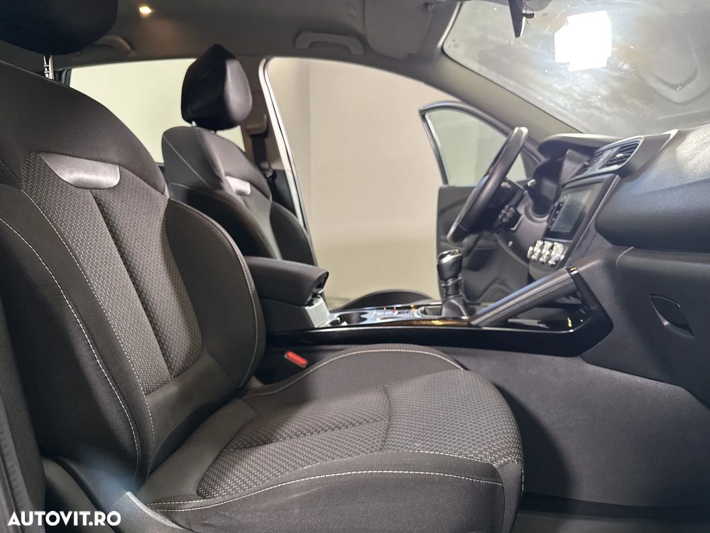 Renault Kadjar - 12