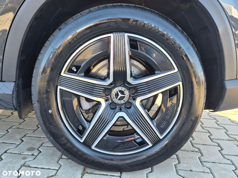 Mercedes-Benz GLC 300 d mHEV 4-Matic AMG Line - 13