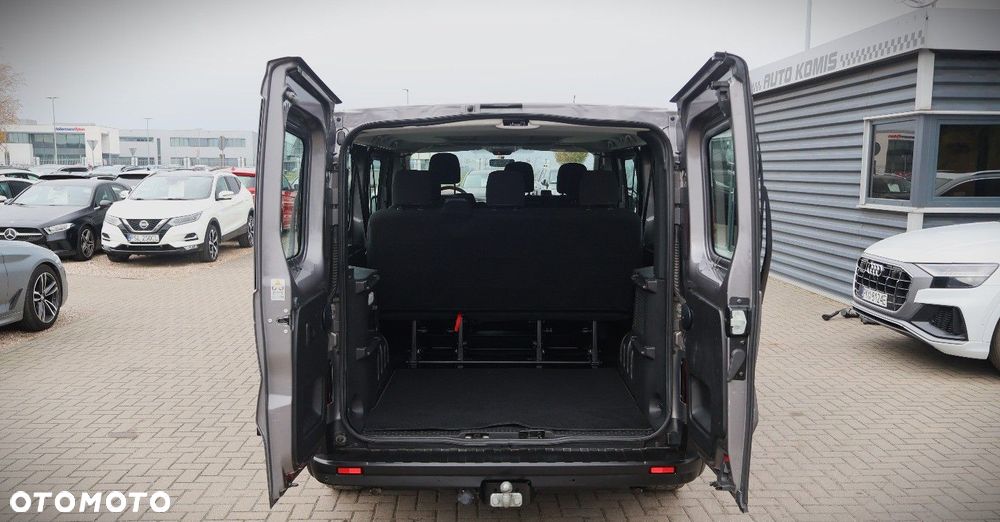 Renault Trafic - 22