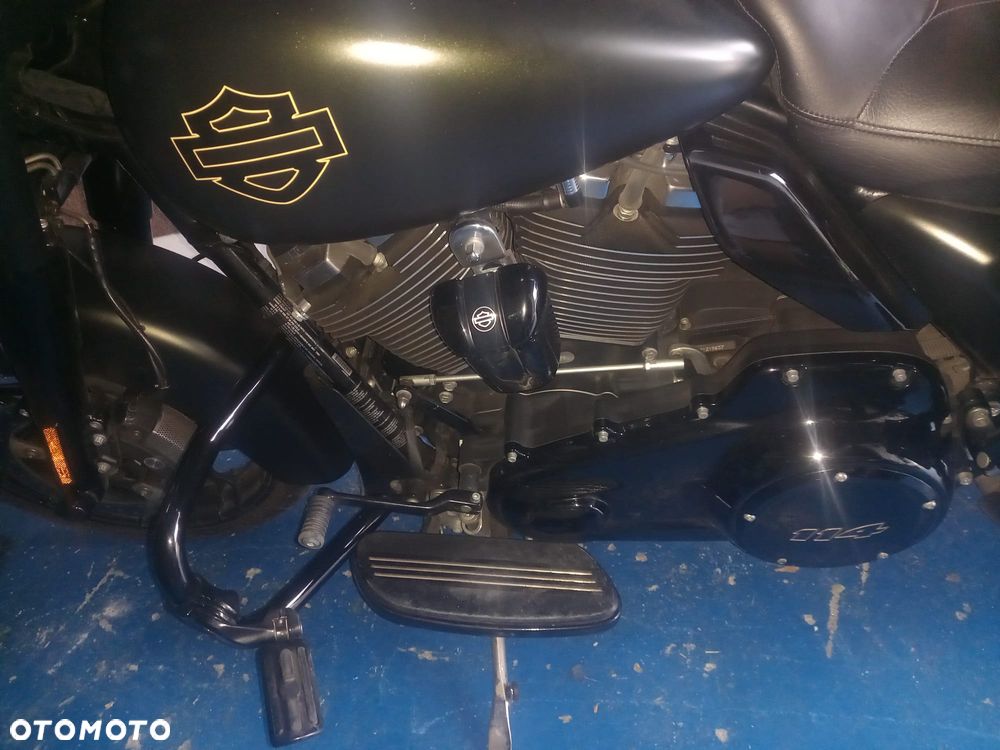 Harley-Davidson FLHXS Special - 6