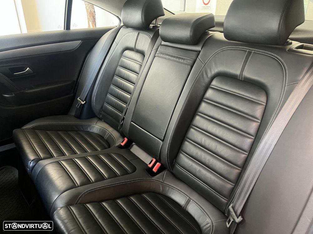 VW Passat CC 2.0 Blue TDi DSG - 9