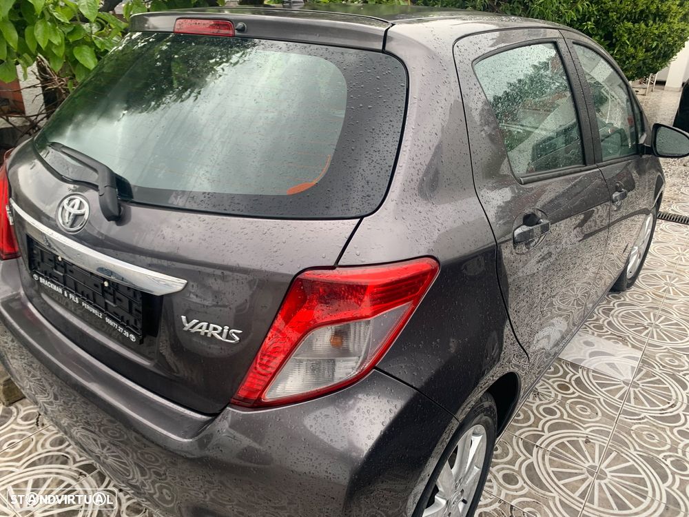 Toyota Yaris 1.4 D-4D ACtive - 3