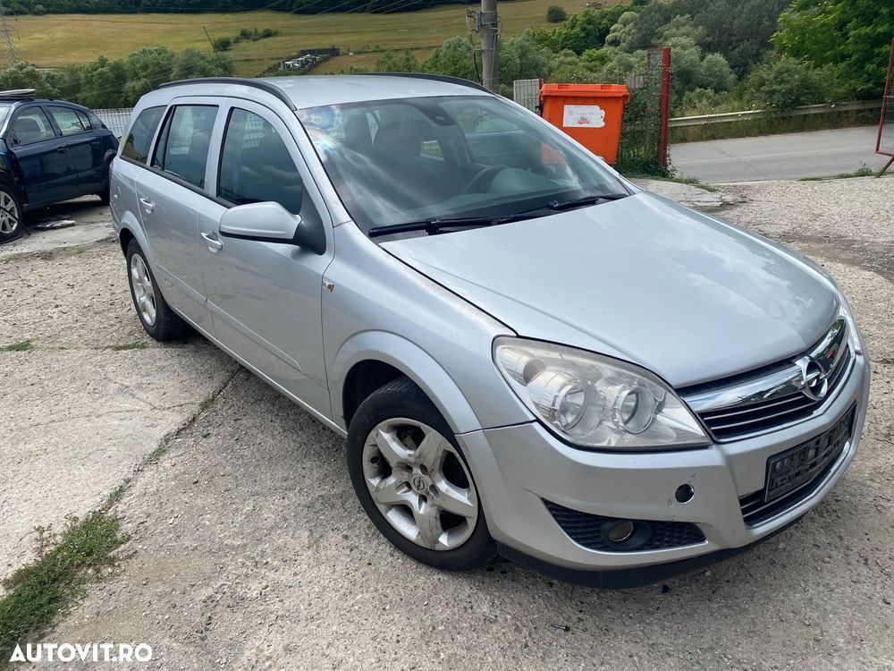 Bara fata Opel Astra - 1