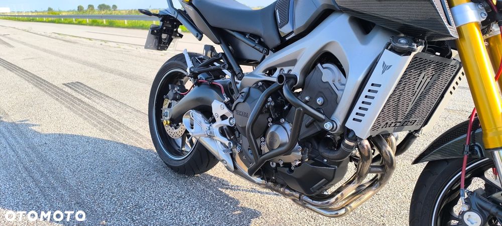 Yamaha MT - 6