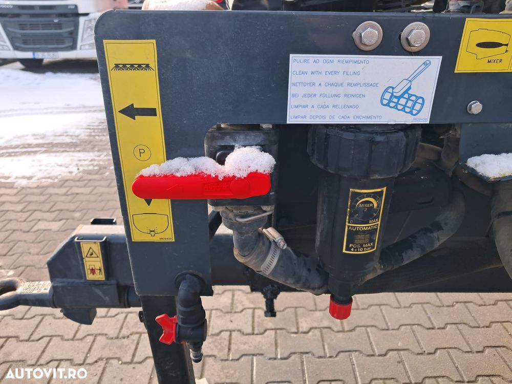 Caffini SMALL HBS 18M  2200 L  MASINA DE ERBICIDAT TRACTATA - 17