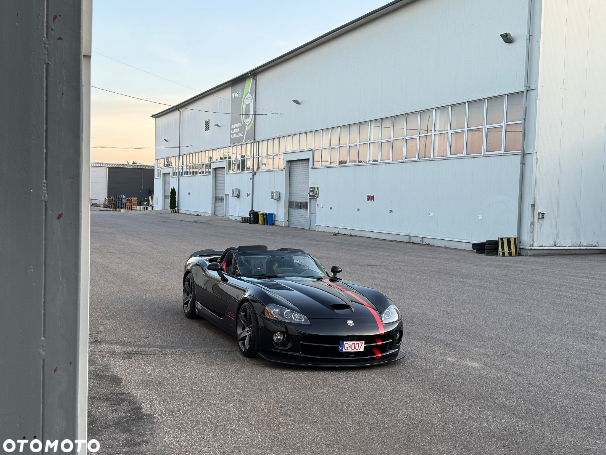 Dodge Viper SRT-10 - 2