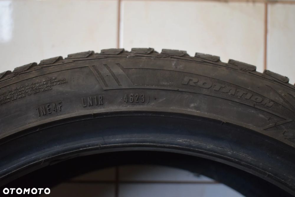 R18 225/45 Goodyear Vector 4 Seasons GEN-2 Run Flat - 8