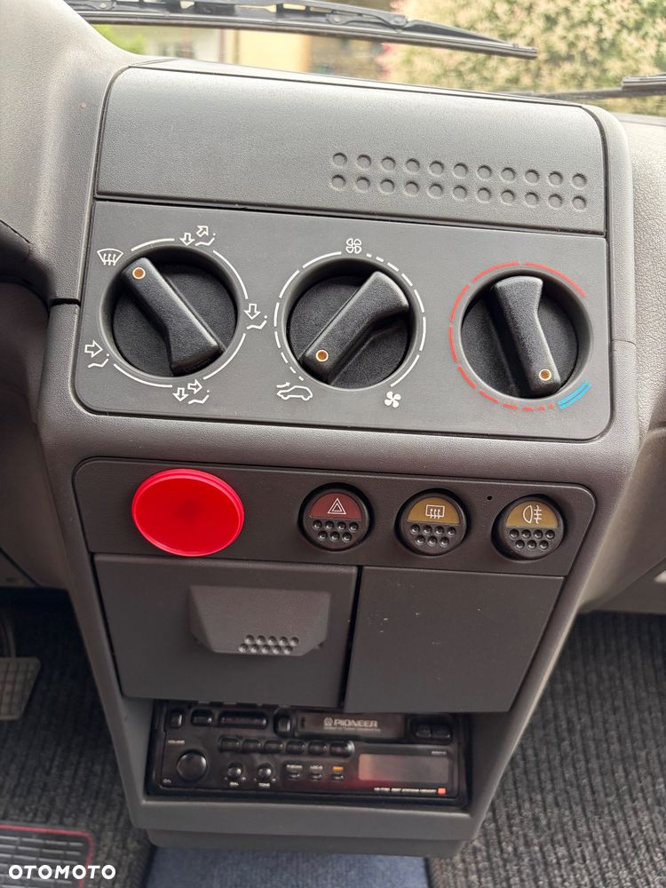 Peugeot 205 1.0 Junior - 8