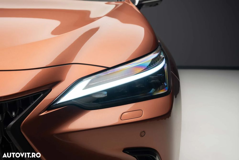 Lexus Seria NX 450h+ E-FOUR Luxury - 36