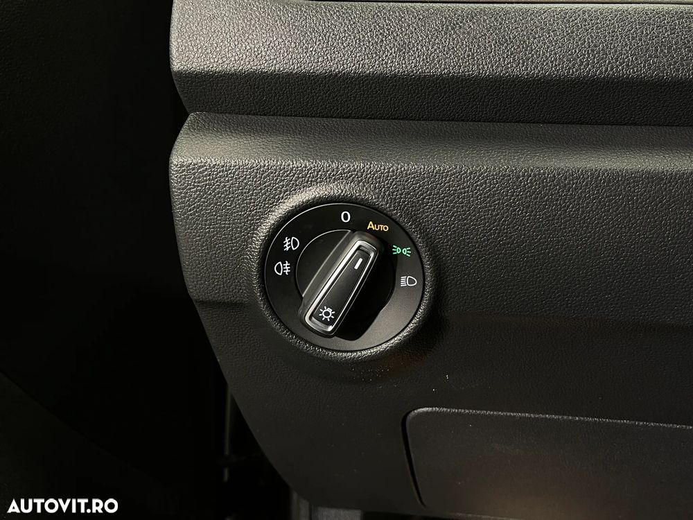 Volkswagen T-Roc 2.0 TDI Design - 22