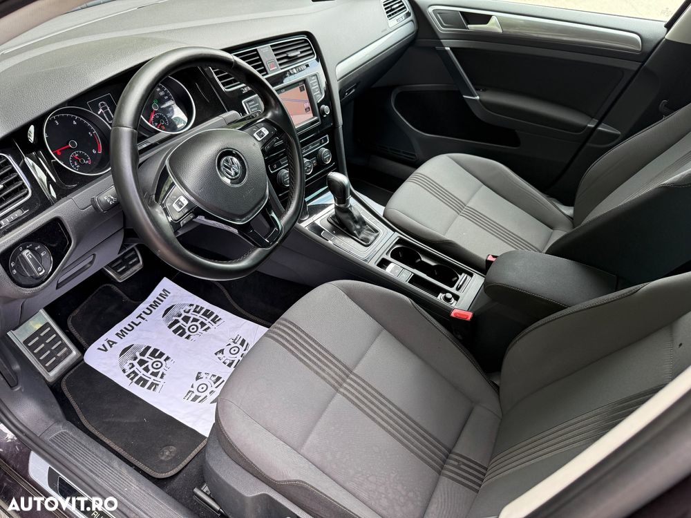 Volkswagen Golf 1.6 BlueTDI DSG Comfortline - 11