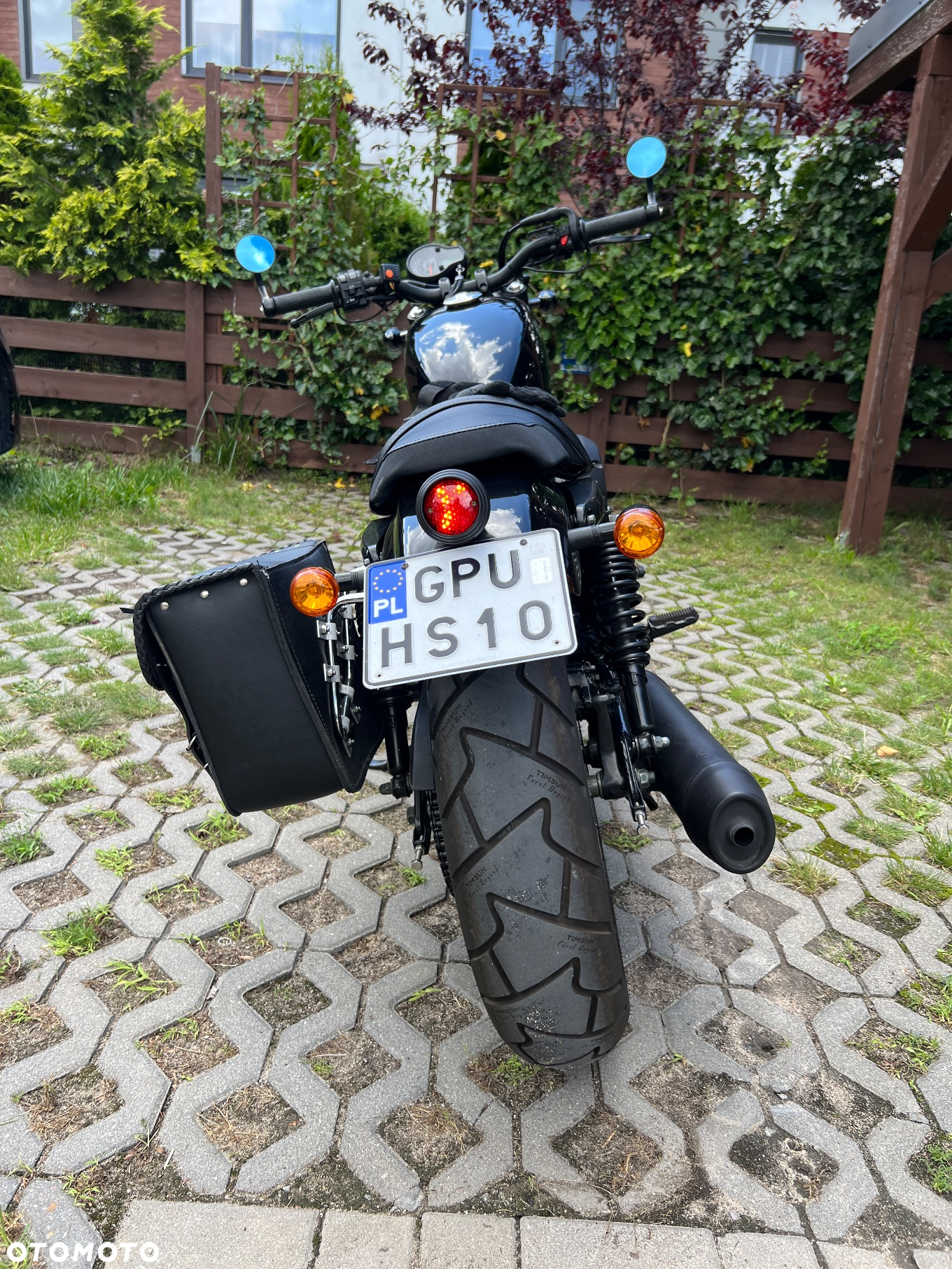 Hyosung GV - 3