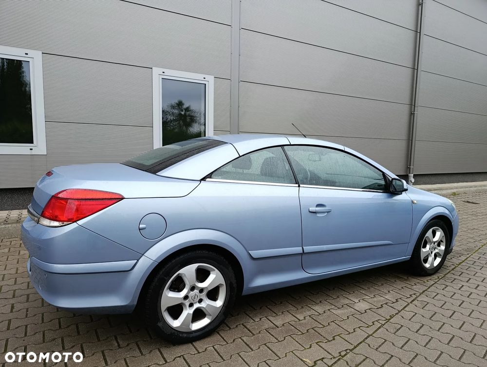 Opel Astra Twin Top 1.8 Endless Summer - 13