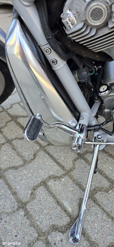 Harley-Davidson V-Rod Street Rod - 11